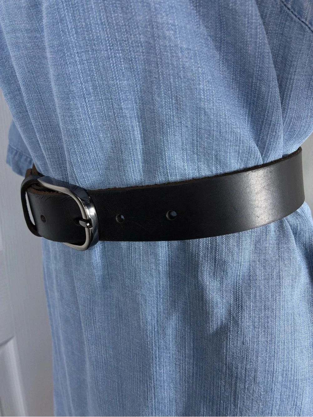 Men's Black Leather Belt 40” long gunmetal Buckle casual office